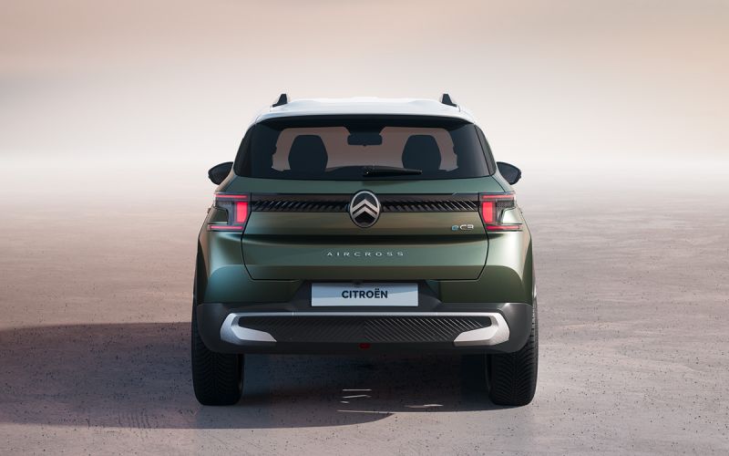 Citroen анонсировал новый C3 Aircross для Европы фотография