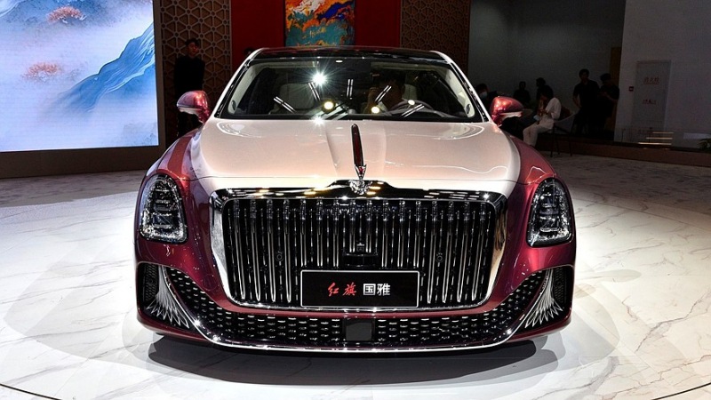 Hongqi Guoya: роскошный гибридный седан, который составит конкуренцию Mercedes-Maybach S-Class