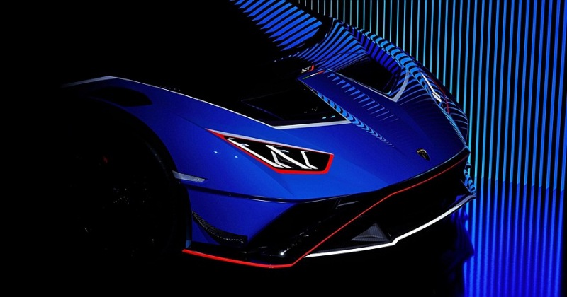 Lamborghini Huracan STJ: лебединая песня атмосферного двигателя V10, завернутая в эффектную «обертку