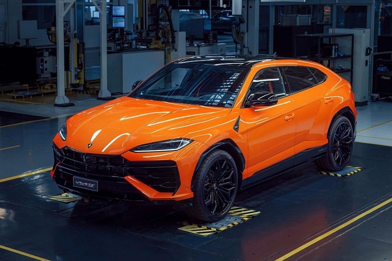 Lamborghini Urus SE: долгожданная гибридная версия мощностью 800 лошадиных сил.