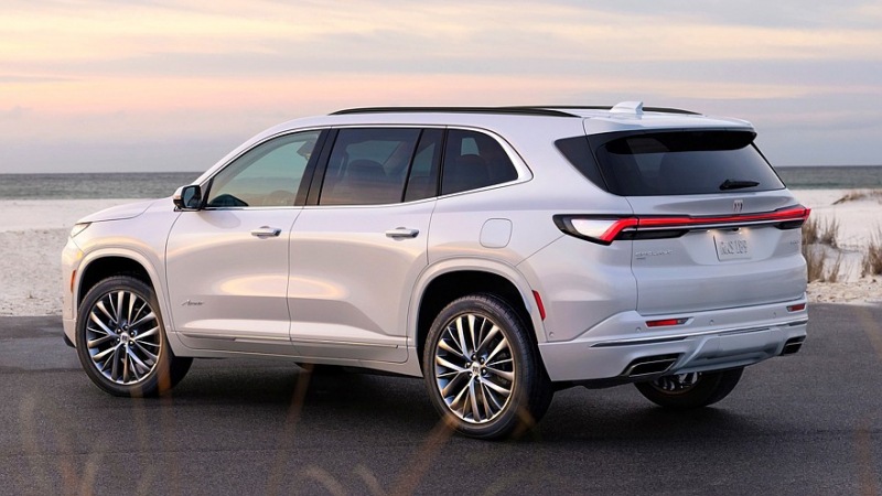 Новый Buick Enclave для США: прочная конструкция, старая платформа, всего 4 цилиндра