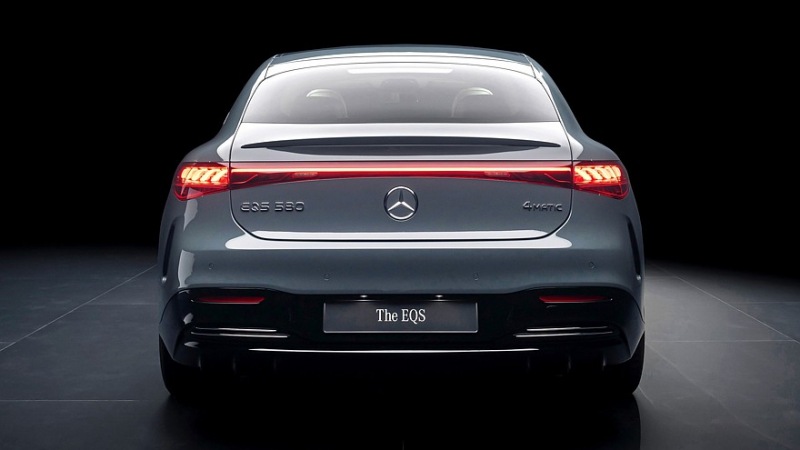 Обновленный Mercedes-Benz EQS: классический передок и увеличенный аккумулятор