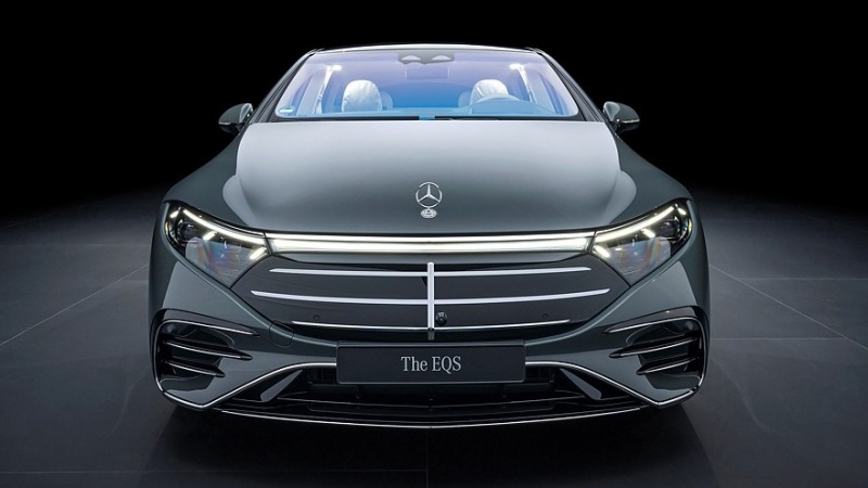 Обновленный Mercedes-Benz EQS: классический передок и увеличенный аккумулятор