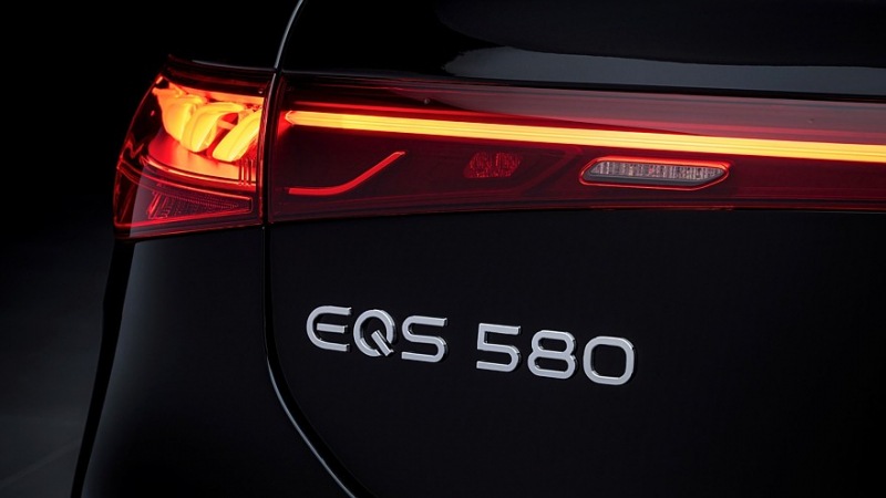 Обновленный Mercedes-Benz EQS: классический передок и увеличенный аккумулятор
