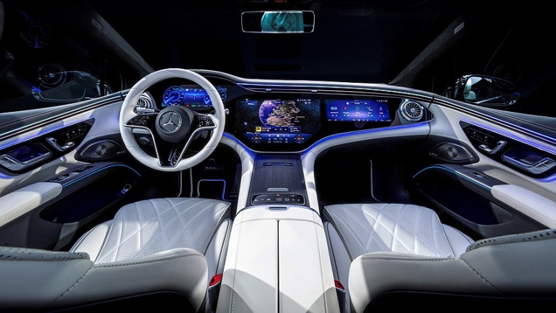 Обновленный Mercedes-Benz EQS: классический передок и увеличенный аккумулятор