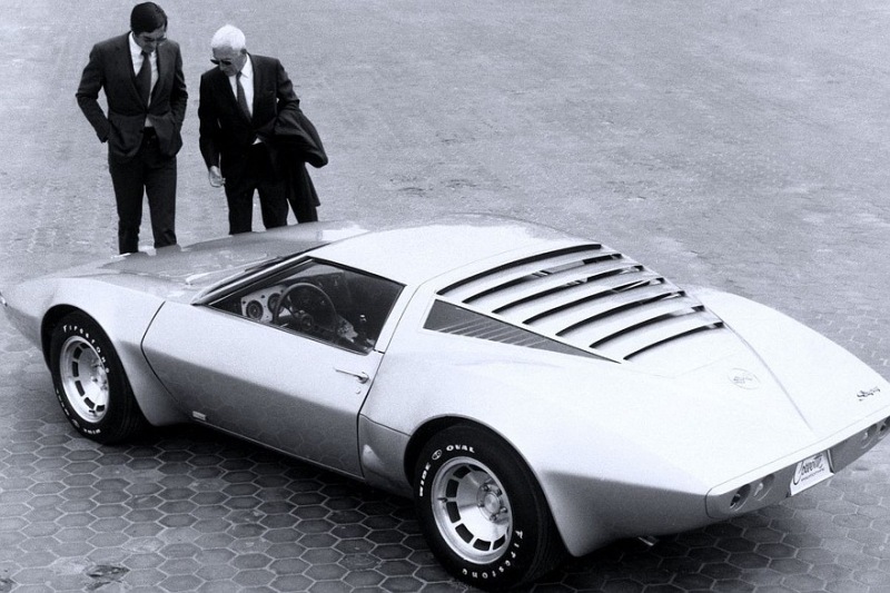 Среднемоторный, алюминиевый, полный привод: так мог выглядеть Chevrolet Corvette в 60-х и 70-х годах
