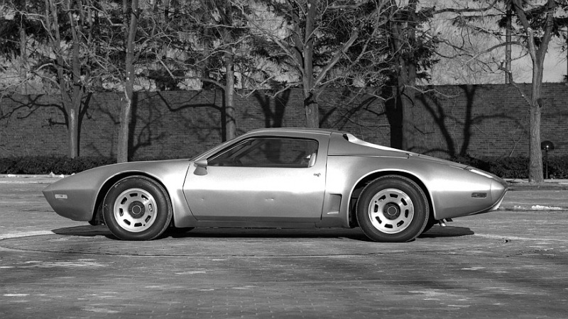 Среднемоторный, алюминиевый, полный привод: так мог выглядеть Chevrolet Corvette в 60-х и 70-х годах