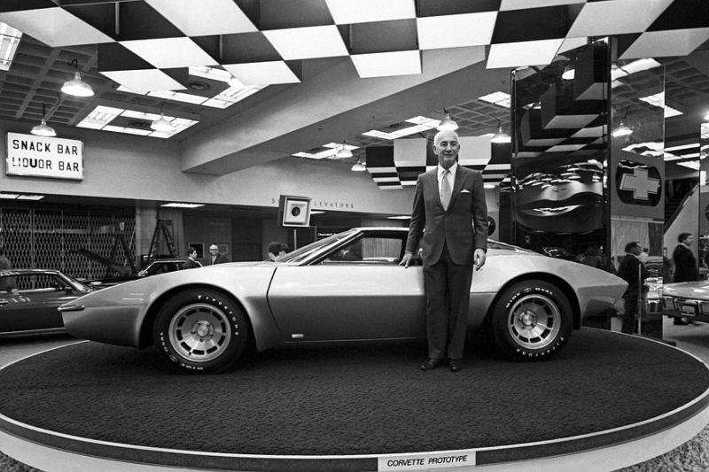 Среднемоторный, алюминиевый, полный привод: так мог выглядеть Chevrolet Corvette в 60-х и 70-х годах