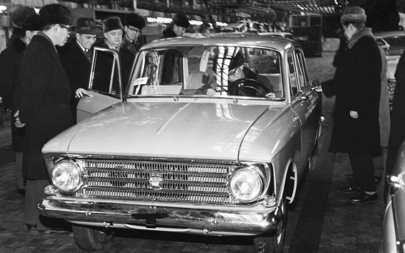 Автомобиль 