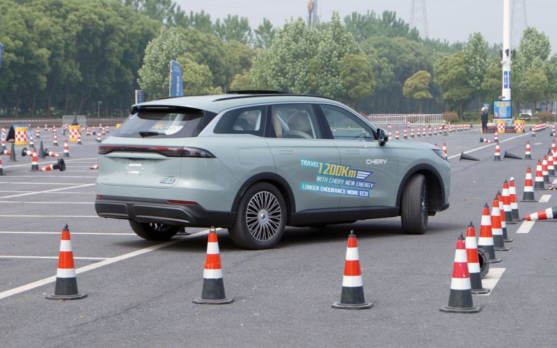 Chery впервые в России тестирует гибрид Tiggo 9, Tiggo 6, Arizzo 8