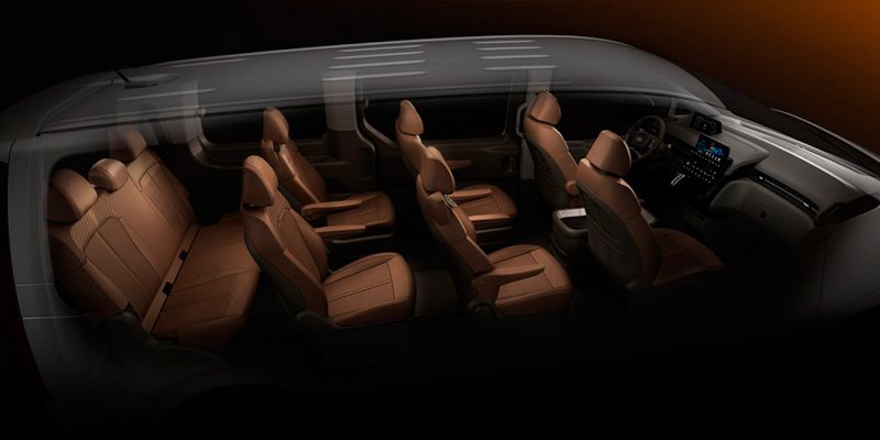 Дилер привез в Россию новый минивэн Hyundai Staria за 6,9 млн вон