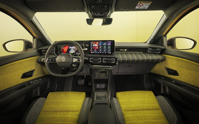 Renault 4 готовится к премьере: первые изображения коммерческой версии кроссовера