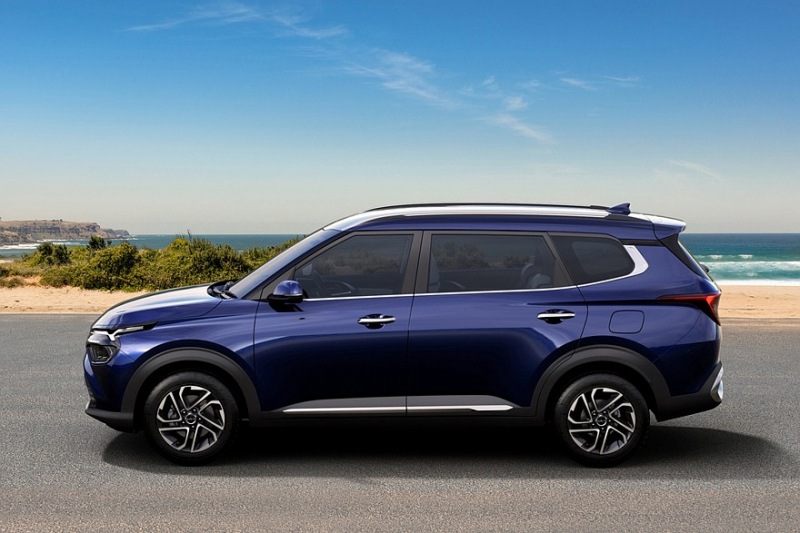 Kia Carens приезжает в Узбекистан: кроссовер дешевле родственного Seltos