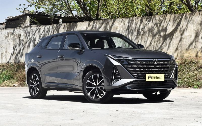 Российский автомобиль «Волга» Changan оказался перекрашенным