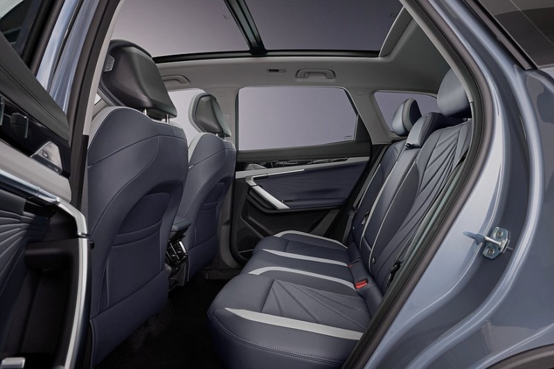 Российский Geely Atlas получит полный привод и классическую автоматическую коробку передач
