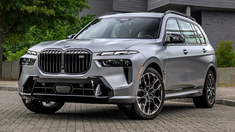 Слепой: Как бы выглядели модели BMW без модной двухэтажной оптики