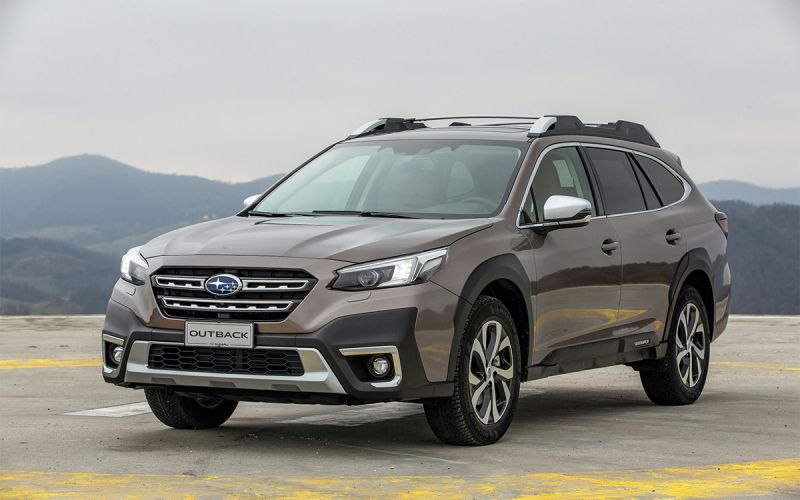 Избегайте санкций. Новые BMW X5, Kia Sportage и Mazda 6 привезли в Россию