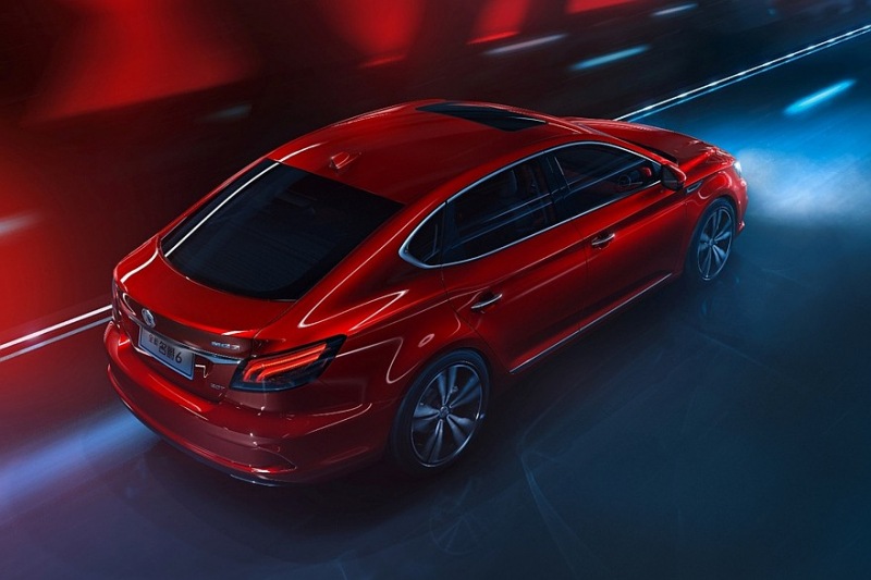 Замена Skoda Octavia: лифтбек MG 6 начинает продажи в России
