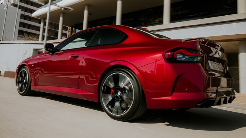 BMW 2 Series Coupe и M2 Roadster получат новые обновления для следующего модельного года