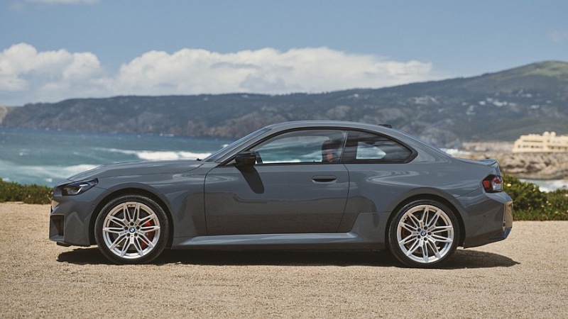 BMW 2 Series Coupe и M2 Roadster получат новые обновления для следующего модельного года