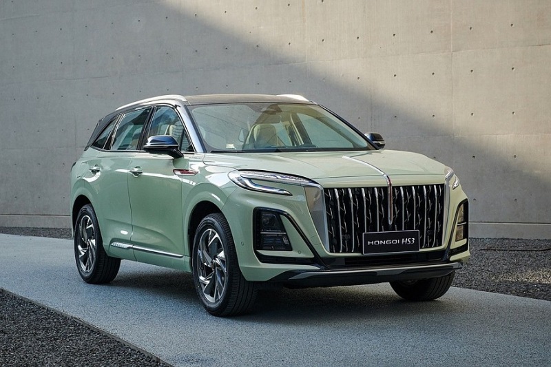 Hongqi HS3 в России: самый доступный кроссовер премиального бренда готовится поступить в продажу