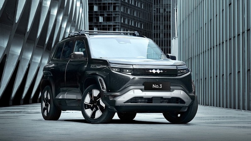 Кроссовер BYD Fangchengbao Leopard 3 представлен в серийном виде: три изображения на выбор