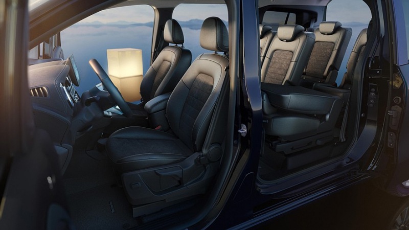 Mercedes-Benz расширяет модельный ряд длиннобазными версиями Citan и EQT