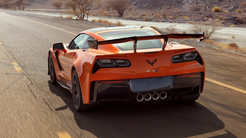 Новый Chevrolet Corvette ZR1 готовится к дебюту: трейлер и дата премьеры