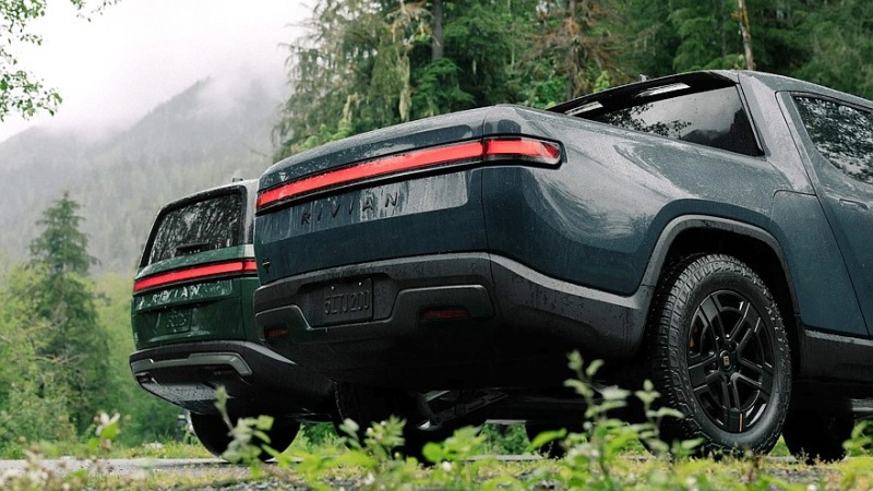 Обновленные Rivian R1S и R1T: более короткие кабели, более мощные двигатели, больший запас хода
