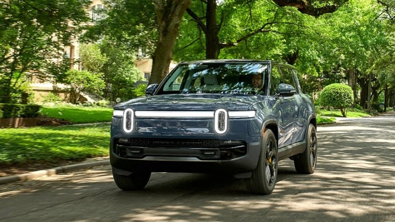 Обновленные Rivian R1S и R1T: более короткие кабели, более мощные двигатели, больший запас хода