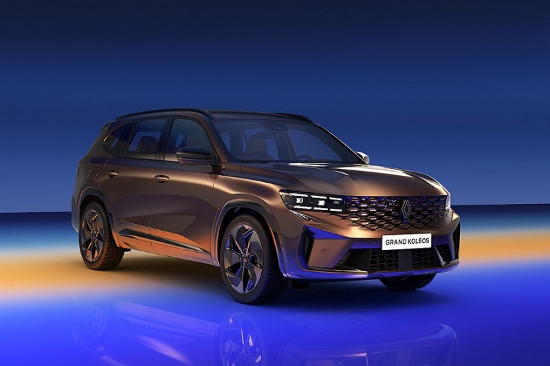 Renault Grand Koleos представил: кроссовер на базе Geely Monjaro