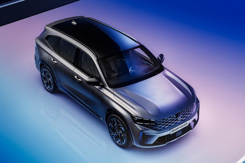 Renault Grand Koleos представил: кроссовер на базе Geely Monjaro