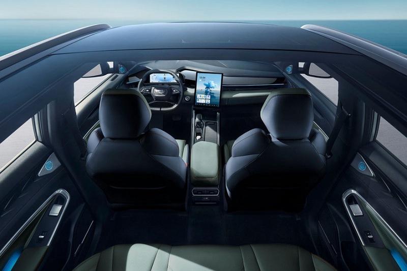 Преемник Geely Atlas получает что-то новенькое: уже не круто, но дешевле