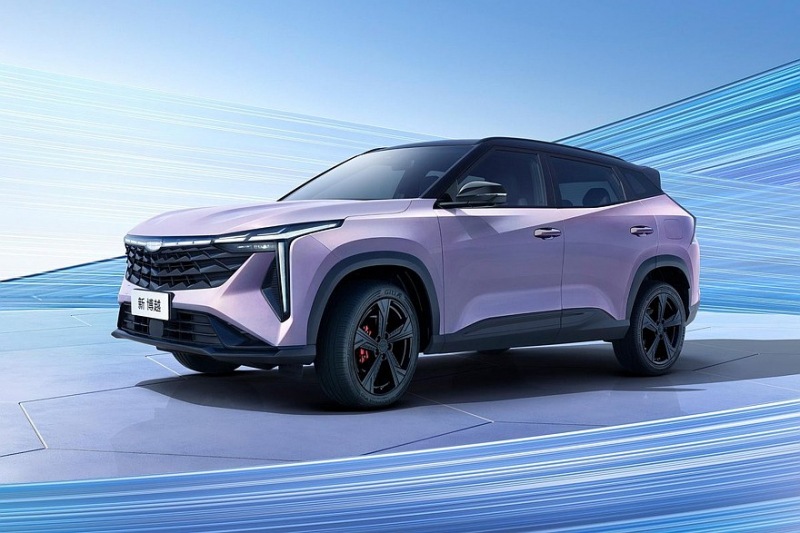 Преемник Geely Atlas получает что-то новенькое: уже не круто, но дешевле