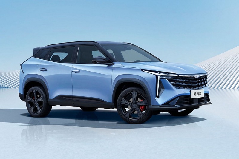 Преемник Geely Atlas получает что-то новенькое: уже не круто, но дешевле