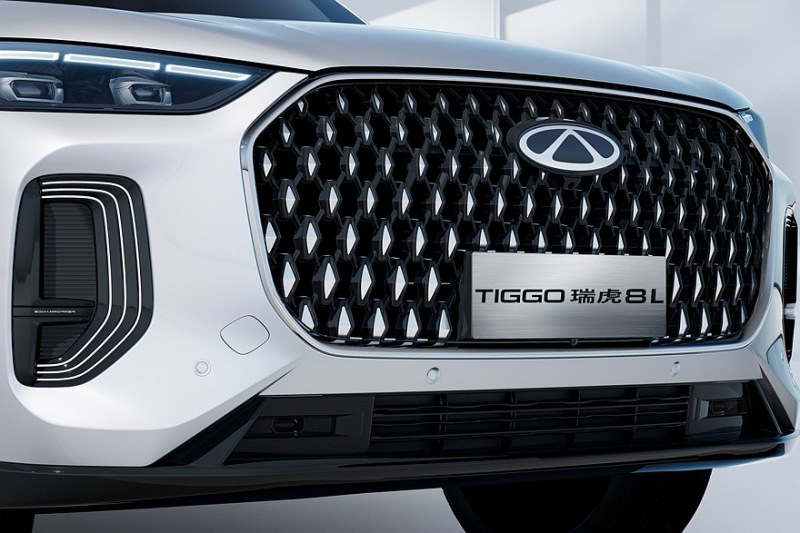 Расшифровка салона кроссовера Chery Tiggo 8L: Бренд постепенно отказывается от единого дисплея