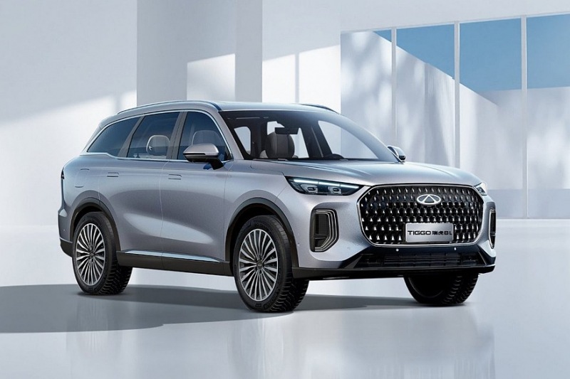Расшифровка салона кроссовера Chery Tiggo 8L: Бренд постепенно отказывается от единого дисплея