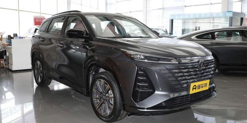 Рассекречены новинки Changan для России в 2024 году