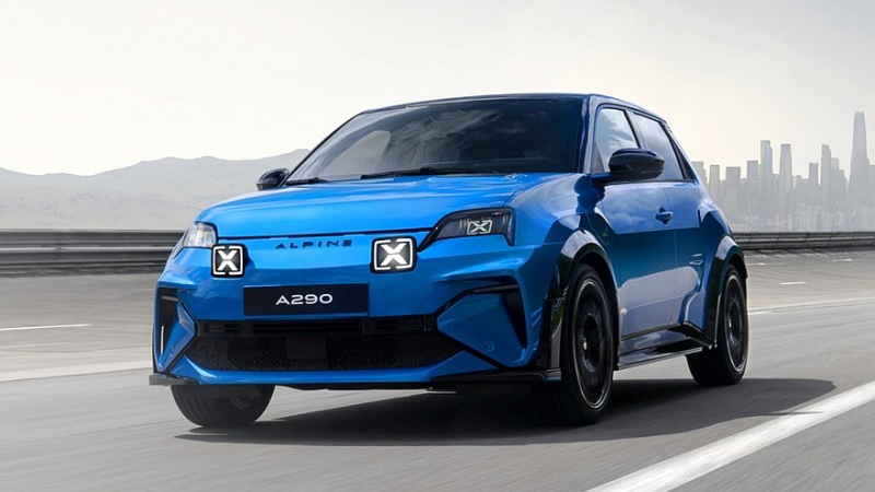 Серийный хот-хэтч Alpine A290: крутой дизайн, скромный аккумулятор и мощность до 220 лошадиных сил.