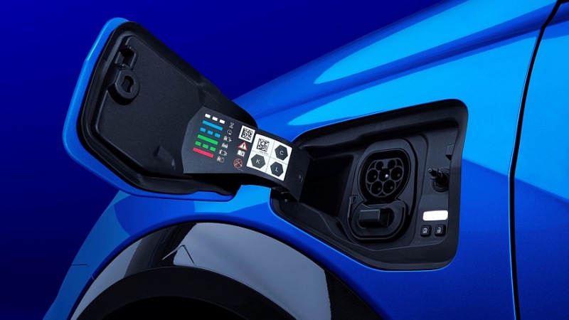 Серийный хот-хэтч Alpine A290: крутой дизайн, скромный аккумулятор и мощность до 220 лошадиных сил.