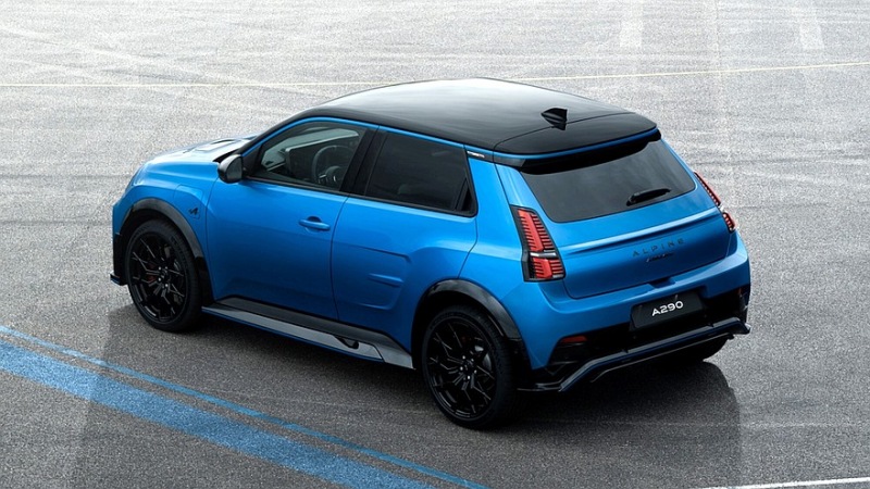 Серийный хот-хэтч Alpine A290: крутой дизайн, скромный аккумулятор и мощность до 220 лошадиных сил.