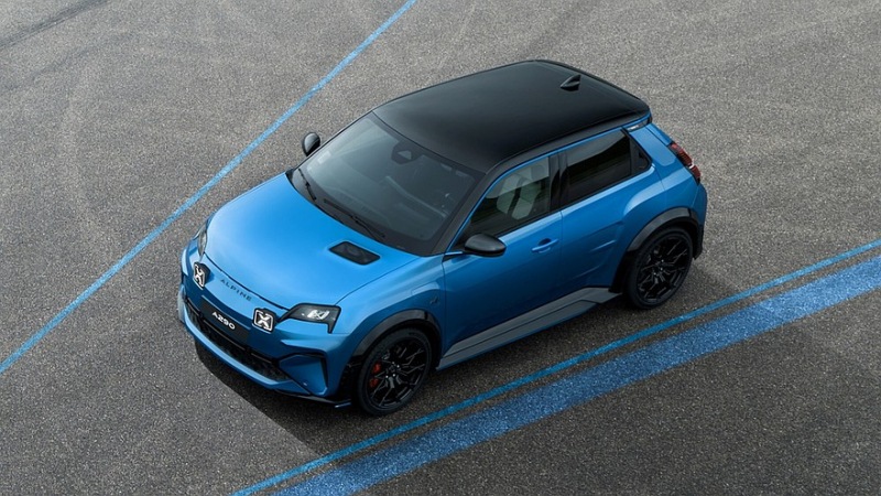 Серийный хот-хэтч Alpine A290: крутой дизайн, скромный аккумулятор и мощность до 220 лошадиных сил.