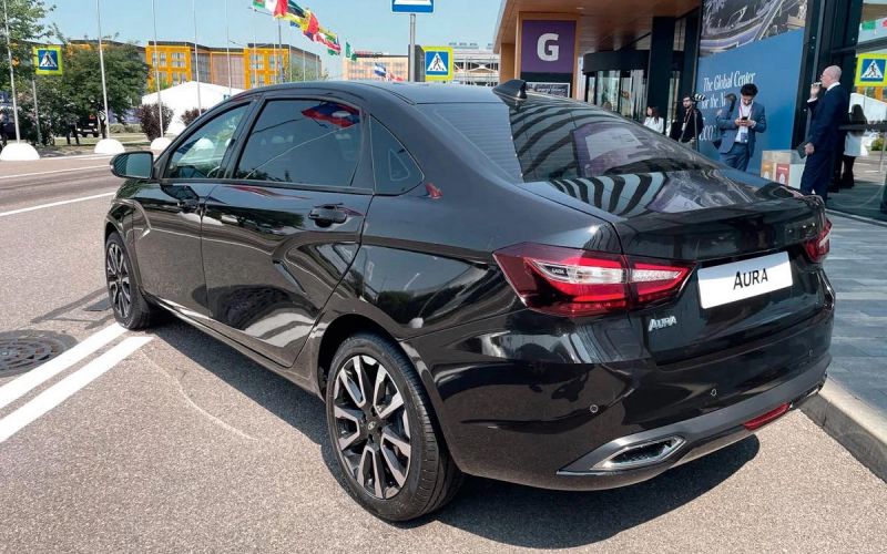 АвтоВАЗ обещает выпустить до 3000 Lada Aura до конца года