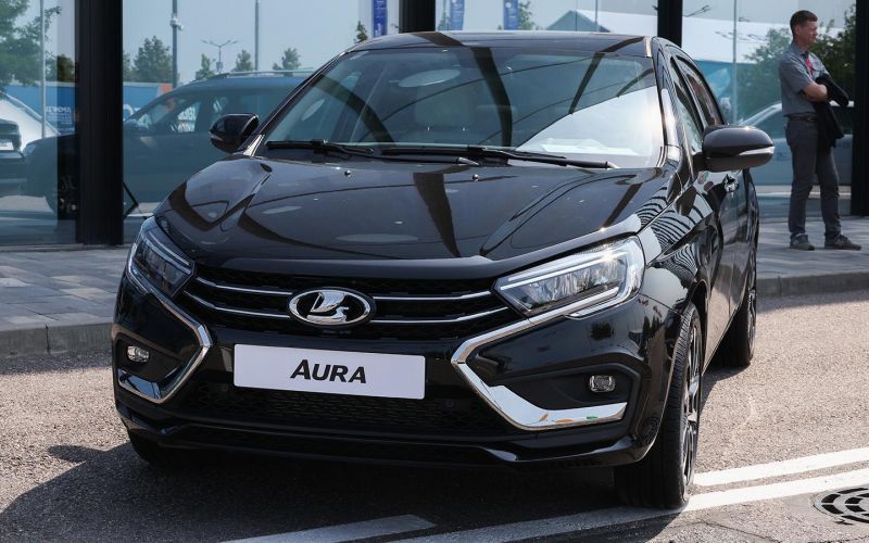 АвтоВАЗ обещает выпустить до 3000 Lada Aura до конца года