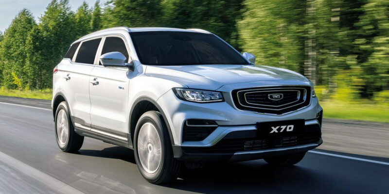 Белорусский кроссовер Belgee X70 в России: дешевле, чем Geely Atlas Pro