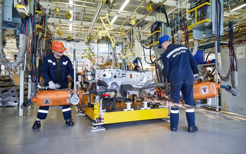 Чем Belgee отличается от Geely: репортаж с завода в Беларуси