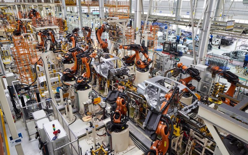 Чем Belgee отличается от Geely: репортаж с завода в Беларуси