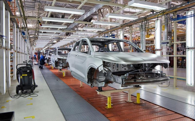 Чем Belgee отличается от Geely: репортаж с завода в Беларуси