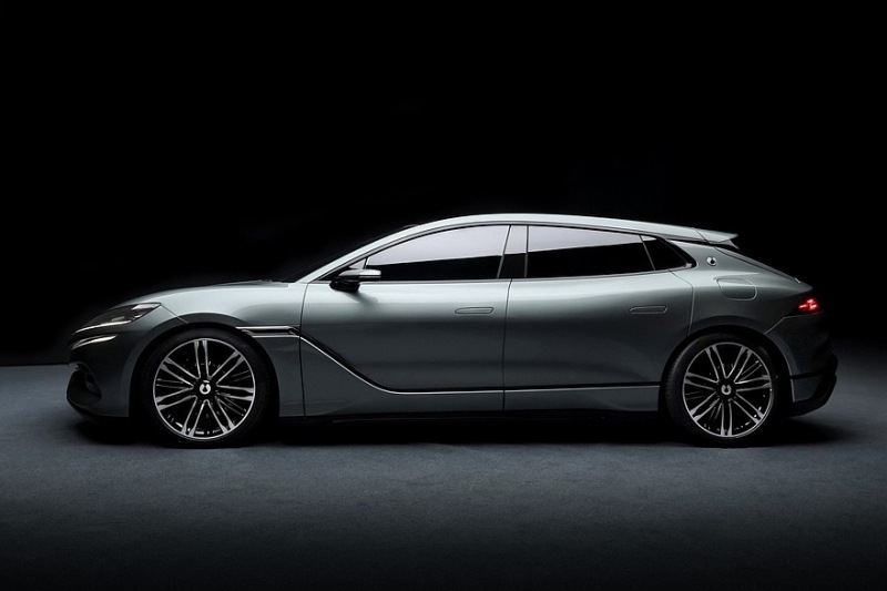 Denza Z9 GT готов к продаже: конкурент Zeekr 001 демонстрирует роскошный интерьер