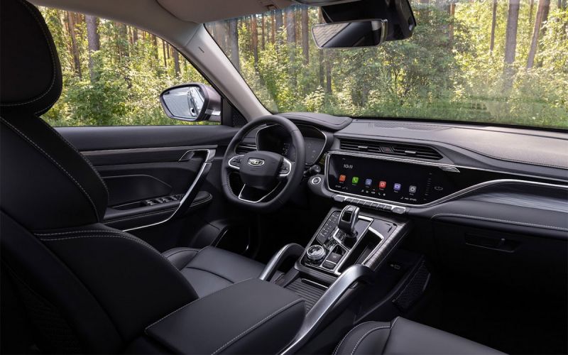 Geely Atlas Pro превращается в Belgee X70: как на самом деле ведет себя этот кроссовер